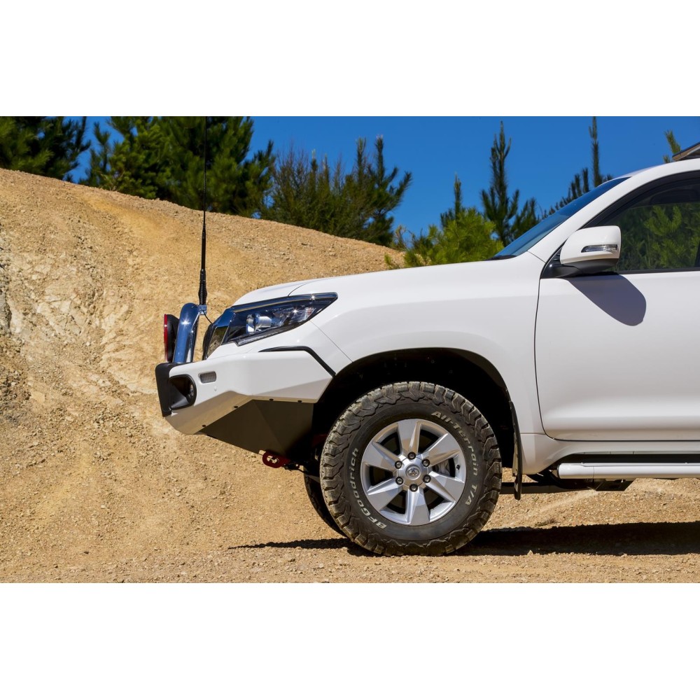 Winch Bar ARB Toyota Prado J150 : Pare-chocs Offroad Robuste Winch Bar ARB Toyota Prado J150 : Pare-chocs Offroad Robuste